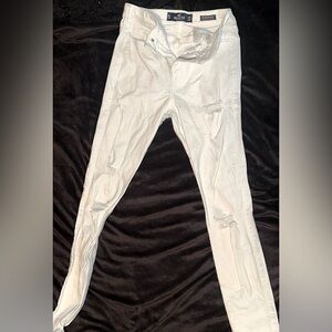 White hollister skinny jeans